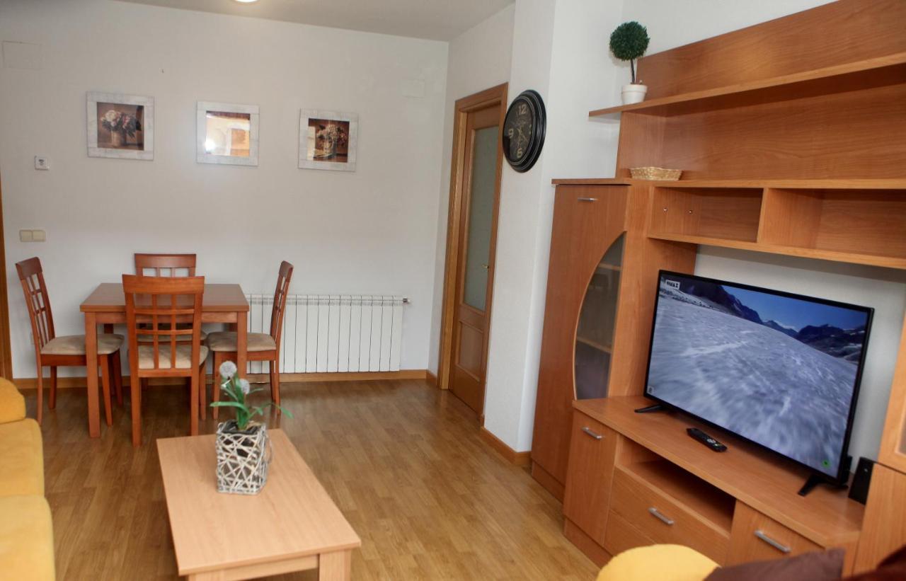 Apartamento Castilla Las Navas del Marqués Dış mekan fotoğraf