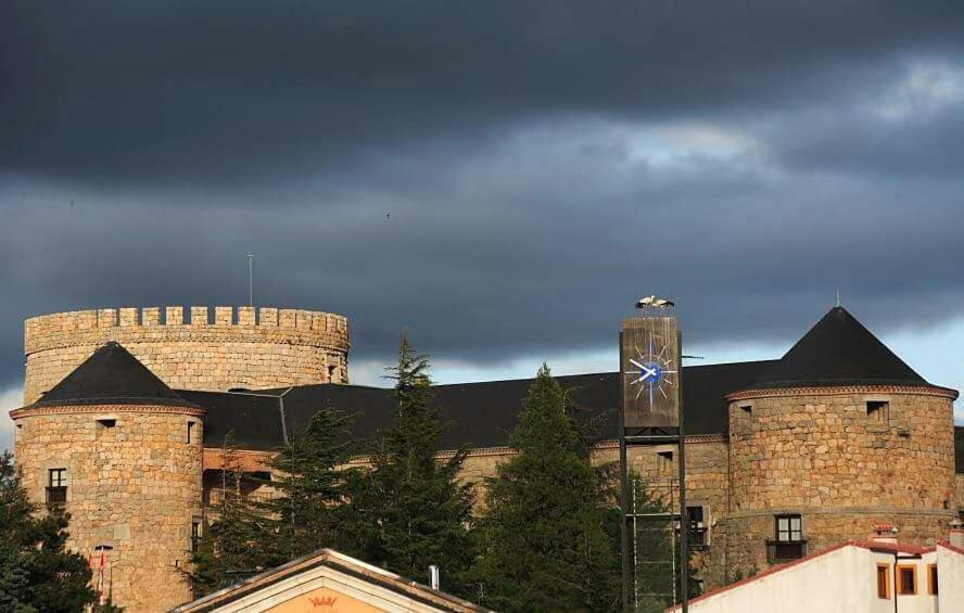 Apartamento Castilla Las Navas del Marqués Dış mekan fotoğraf